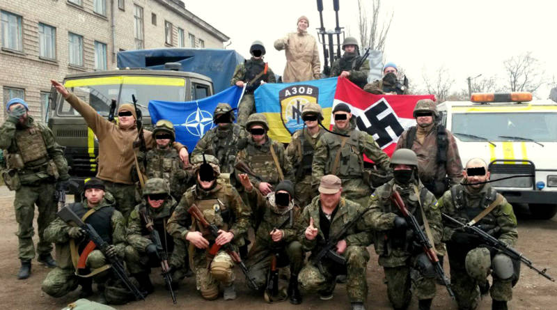 "Demócratas" del batallón ucraniano "Azov": por el bien del "mundo libre". Fuente: Ça n'empêche pas Nicolas, 3 de febrero de 2022.